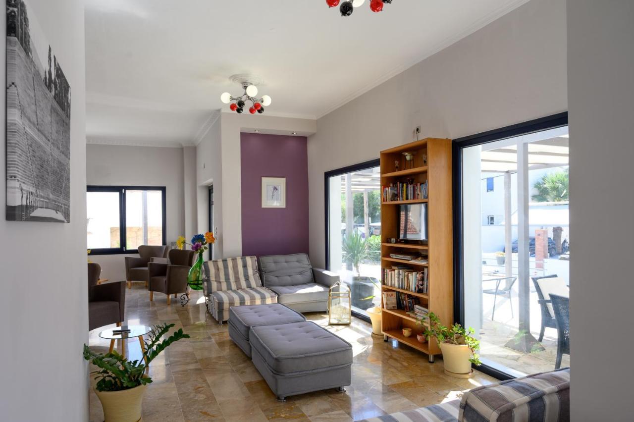Ilioxenia Chios Studios & Apartments 巴拉利亚-阿亚斯弗坦恩 外观 照片